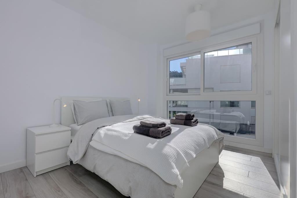 Riverside Benahavis Holiday Rental Apartment Bagian luar foto
